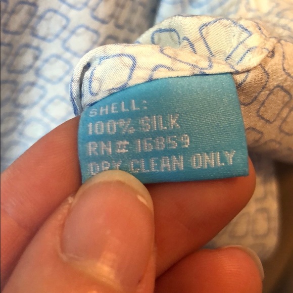 J. McLaughlin Silk Geometric Button Down Tank - Picture 7 of 8